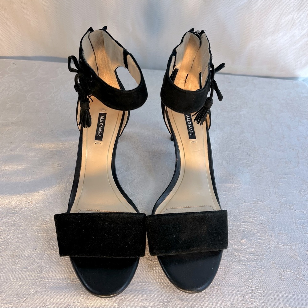 Alex Marie Shoes Black Suede Ankle Strap W/Tassels Zipper Heel 3 3/4” Heels 9.5